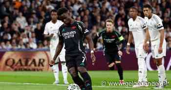 LIVE Champions League | Jurriën Timber komt goed weg na balverlies: Mbappé scoort in buitenspelpositie
