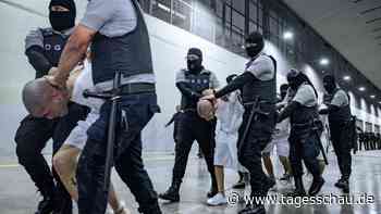 Juristische Niederlage für Trump bei Abschiebeflügen