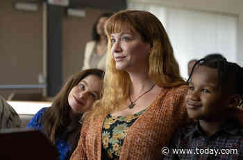 Christina Hendricks wants you to question Cynthia Mans in 'Good American Family': 'Nothing is quite as it seems'