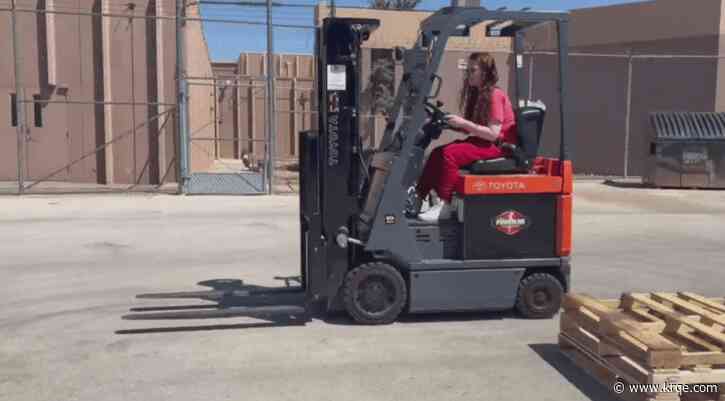 New program helps New Mexico inmates get forklift certification before release