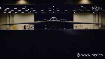 VIDEO - Die USA stationieren ihre wertvollsten Bomber mitten im Indischen Ozean – das könnte mit Iran zu tun haben