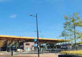 Gemeente pakt fout geparkeerde fietsen aan bij station Assen