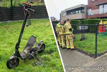 Elektrische step ontploft in woonkamer: man gewond naar ziekenhuis