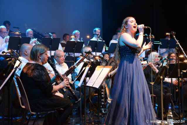 Musicaltalent Chaya schittert op concert in eigen stad