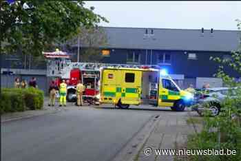 Vrouw ligt drie dagen gewond bovenaan trap: vrienden gealarmeerd door hulpgeroep