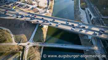 Neubau der Adenauerbrücke: Donau-Steg für Geh- und Radverkehr bald gesperrt