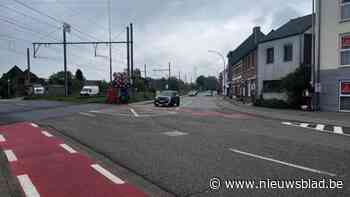 Werken nutsleidingen spooroverweg Mol-Gompel