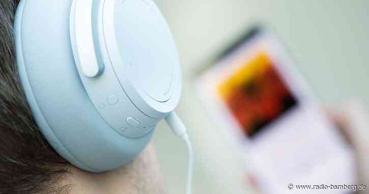 Rapper Jazeek in den Charts doppelt vorne