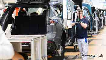 Volkswagen fährt in Wolfsburg Sonderschichten