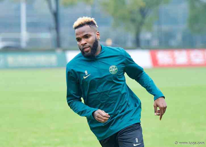 Former MLS player Aaron Boupendza dies after falling from building in China, soccer officials say