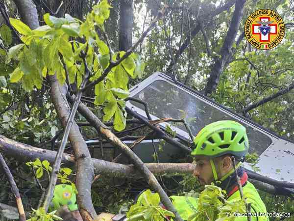 Cable car accident in southern Italy kills at least three people