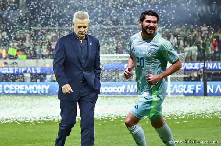 Javier Aguirre lanza indirecta a Henry Martín: “Eres capitán, figura, goleador, pero no te quiero en el vestidor”