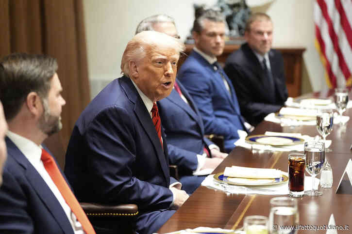 Dazi, Trump: “Ci sarà un accordo con l’Ue e sarà equo”. Poi elogia Meloni – Video