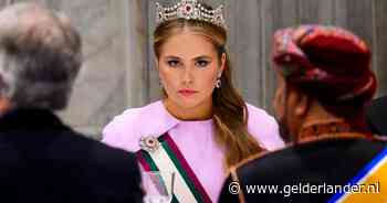 Amalia was met frisse kleuren en fonkelende diamanten de onbetwiste ster van het staatsbanket