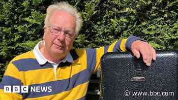 Passengers stranded after being let off train for fresh air
