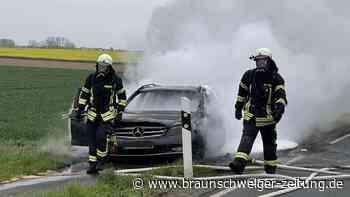 Auto brennt auf B1 im Landkreis Peine – Totalschaden