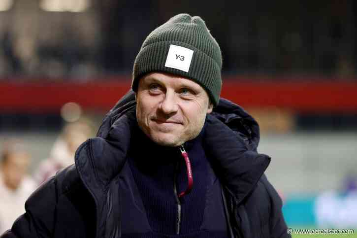 Angel City FC hires Alexander Straus as new coach