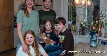 Ouders worstelen met versnipperde meivakantie: ‘Waarom niet gewoon één periode, voor álle kinderen?’