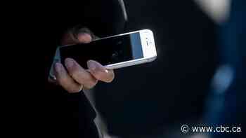 Fort Garry teacher charged with sexual assault, luring involving teenage student