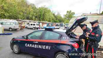Sequestrati auto e furgoni senza assicurazione davanti ai campi rom, multe per oltre 7mila euro