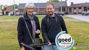 Trouwring na 26 jaar teruggevonden in Tuilt: Greta had de hoop al lang opgegeven en zag dan iemand met een metaaldetector