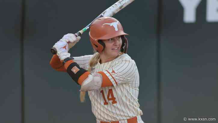 Reese Atwood blasts Texas' first walk-off grand slam in 7-3 win over LSU