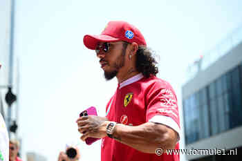 Vettel neemt het op voor Hamilton: ‘Heeft tijd nodig om zich aan te passen’