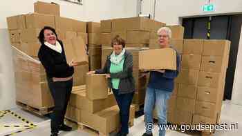 Douwe Egberts schenkt meer dan 1300 pakken koffie aan Goudse Voedselbank