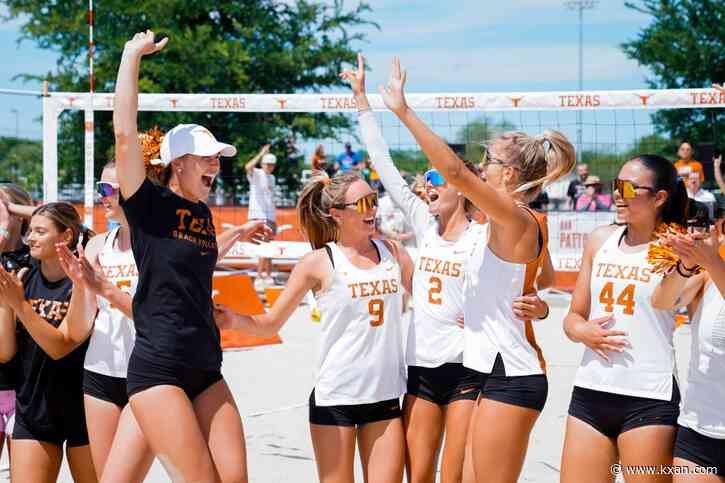 'No one's done this before,' Texas beach volleyball in top 10 heading into final home tournament