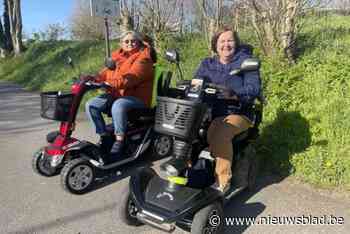 Op de scootmobiel werden ze onafscheidelijk, nu vormen Carine (64) en Carine (65) club rond hun geliefde transportmiddel: “Om anderen te helpen”
