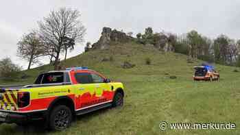 Tödliches Unglück in Bayern: Frau stürzt an Felskante in die Tiefe und stirbt