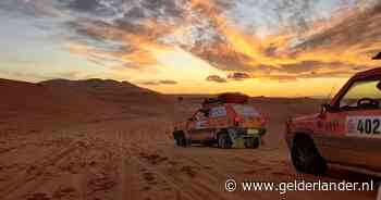Racen door de Marokkaanse woestijn: Nederlandse avonturiers beleven droom met hun oude Panda’s