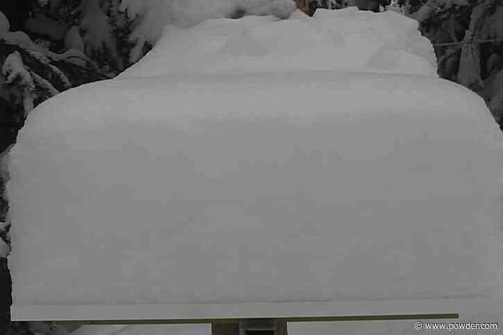 Colorado Ski Areas Welcome Spring With Fresh Powder