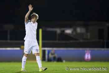 Joren Dom zwaait af bij RSCA Futures met zware nederlaag tegen SK Beveren: “Toch blij dat ik op het veld afscheid kon nemen”
