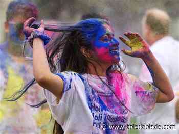 Photo Gallery: Holi Toledo Celebration at UT’s Centennial Mall