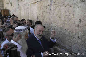 Huckabee makes first appearance in Israel as U.S. ambassador