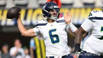 Sources: Seahawks open to trading QB Howell