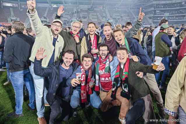 IN BEELD. Uitverkochte Elindus Arena en ganse stad ontploffen na spannende titelmatch en kampioensfeest Essevee: “We hebben al een taxi geboekt, en zondag staan we hier opnieuw”