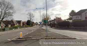 Three people rescued after being trapped in car following crash in Croydon