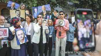 Tunesien: Prozess gegen Oppositionelle endet mit langen Haftstrafen