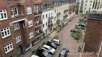 Einbrecher flieht vor Polizei – und springt in die Bille