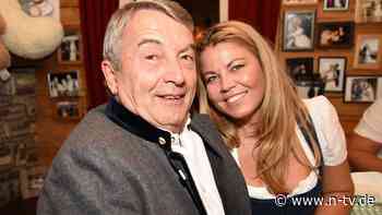 Ehe für nur ein Jahr: "Es tut so weh": Ex-DFB-Chef Niersbach und seine Frau trennen sich