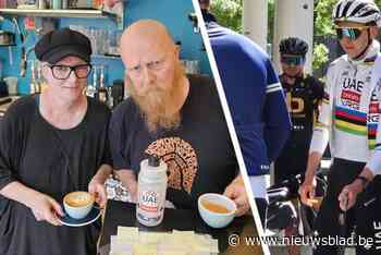 Wereldkampioen Tadej Pogacar en ploegmakkers houden koffiestop in hartje Hasselt: “Ze hebben onze voorraad taart flink aangevallen”