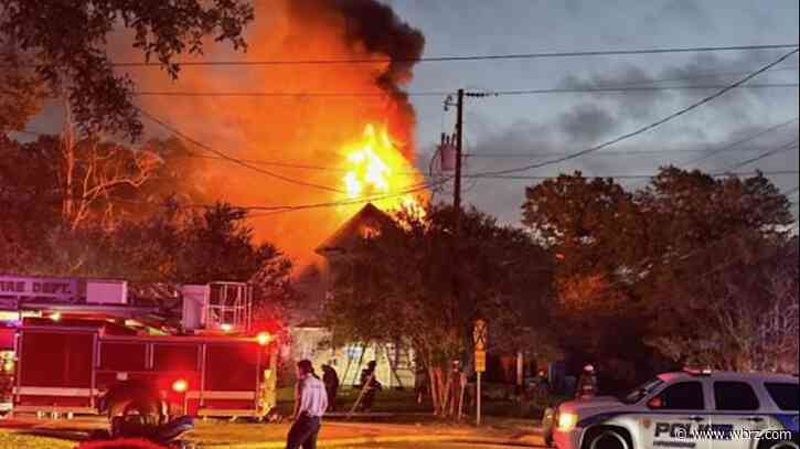 Four Hammond apartments ruled total loss after fire starts in attic