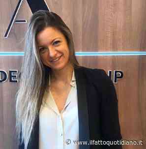 Laurea falsa per diventare dirigente di Aeroporti di Puglia: la moglie del dem Caracciolo ammette. “Accecata dall’ambizione”