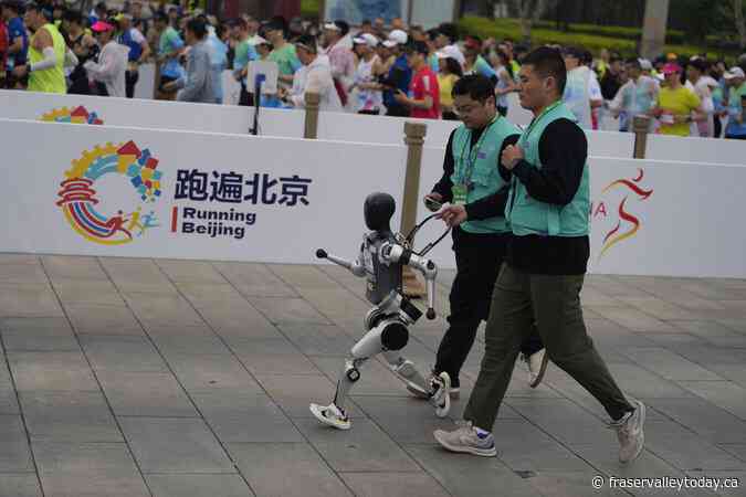 No sweat: Humanoid robots run a Chinese half-marathon alongside flesh-and-blood competitors