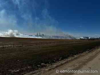 Anthony Henday Drive reopens after Saturday grass fire near Sherwood Park