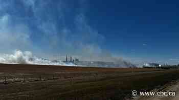Wildfire east of Edmonton shut down portion of Henday, Highway 16: RCMP