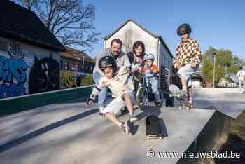 DIT GEVEN ZIJ UIT. “Kost niks, ze zijn de hele middag zoet én zo sparen we voor een uitje naar een pretpark”