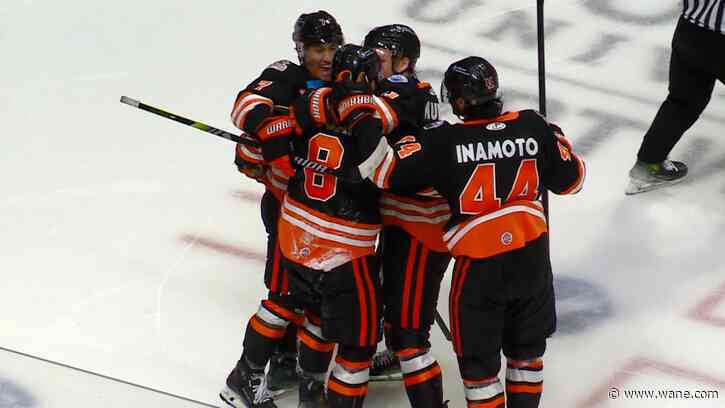 Komets storm past Heartlanders to tie series 1-1